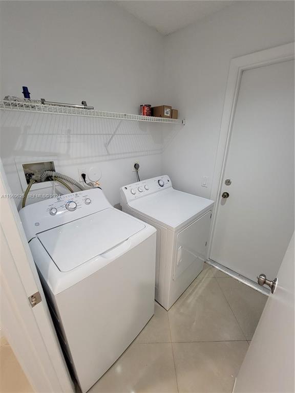 928 Falling Water Road Weston, FL 33326 - Photo 27 of 37 #27