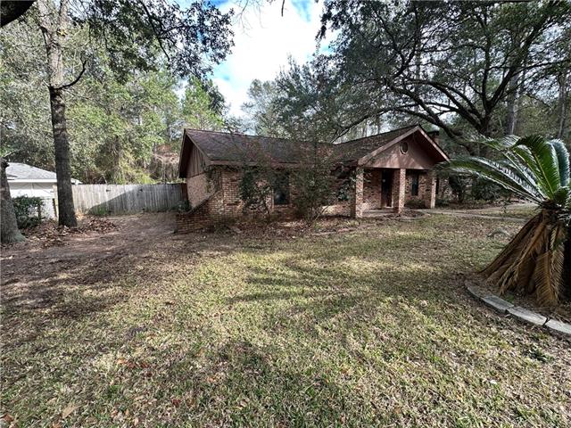 26017 East Birch Street Lacombe, LA 70445 - Photo 2 of 18