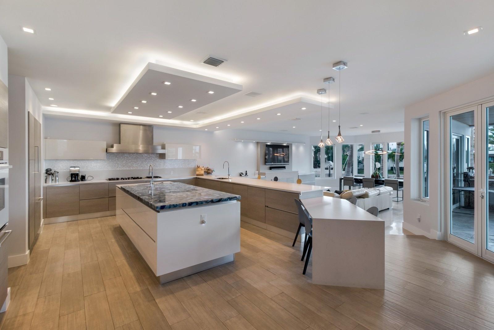 800 Harbour Drive Boca Raton, FL 33431 - Photo 13 of 35 Chef's Kitchen