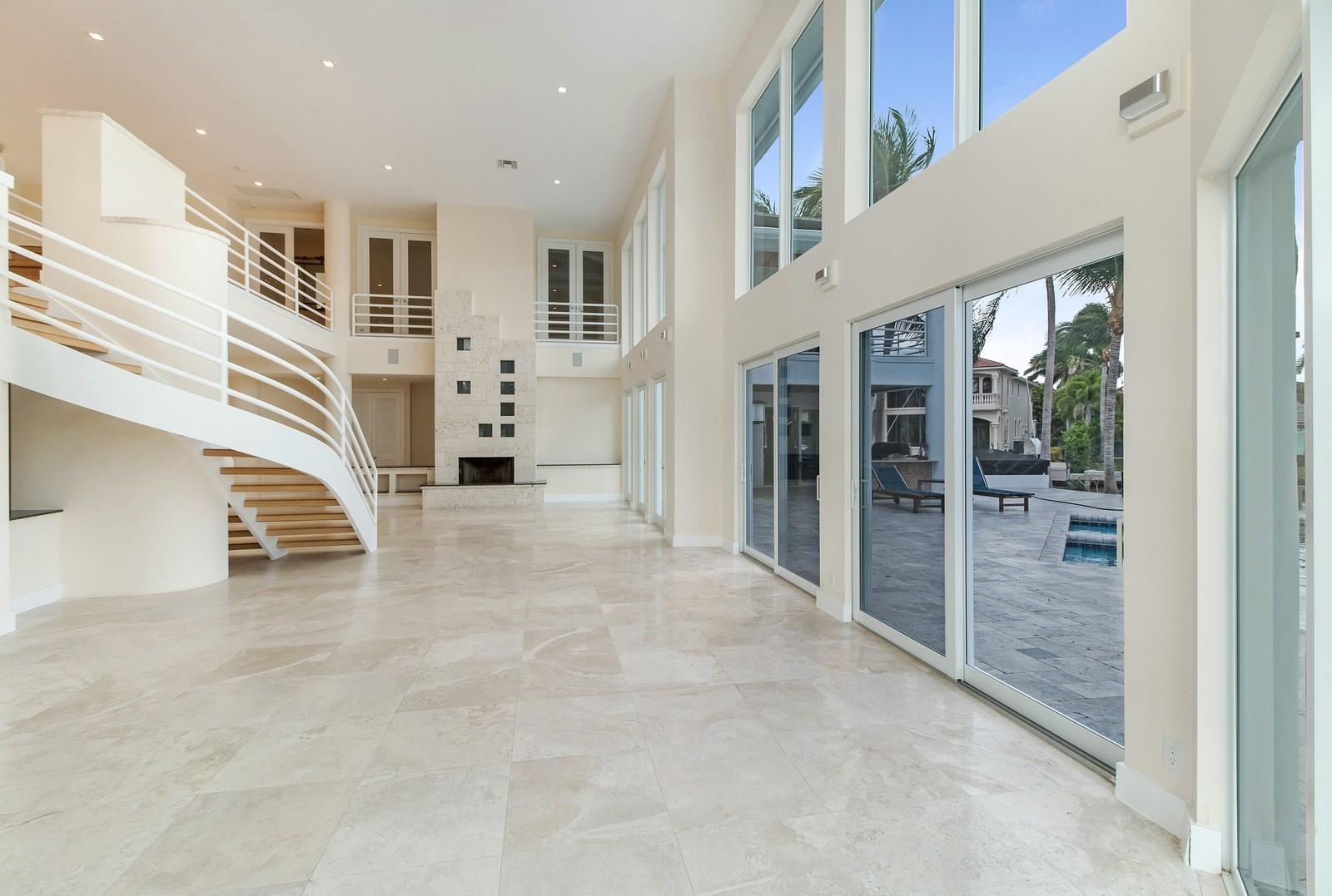 800 Harbour Drive Boca Raton, FL 33431 - Photo 9 of 35 Living Area 2