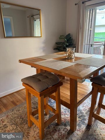 $530,000 | 295 Park Place, Media, PA 19063