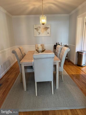 $530,000 | 295 Park Place, Media, PA 19063