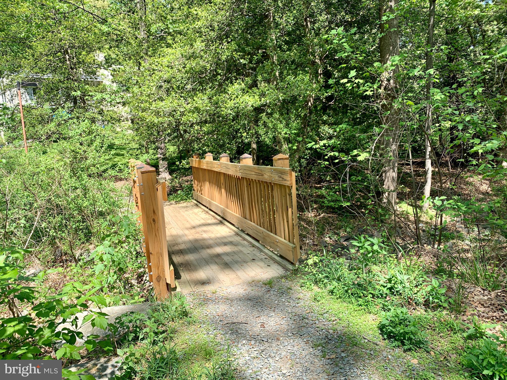 11439 Waterview Cluster Reston, VA 20190 - Photo 50 of 61 a view of a backyard