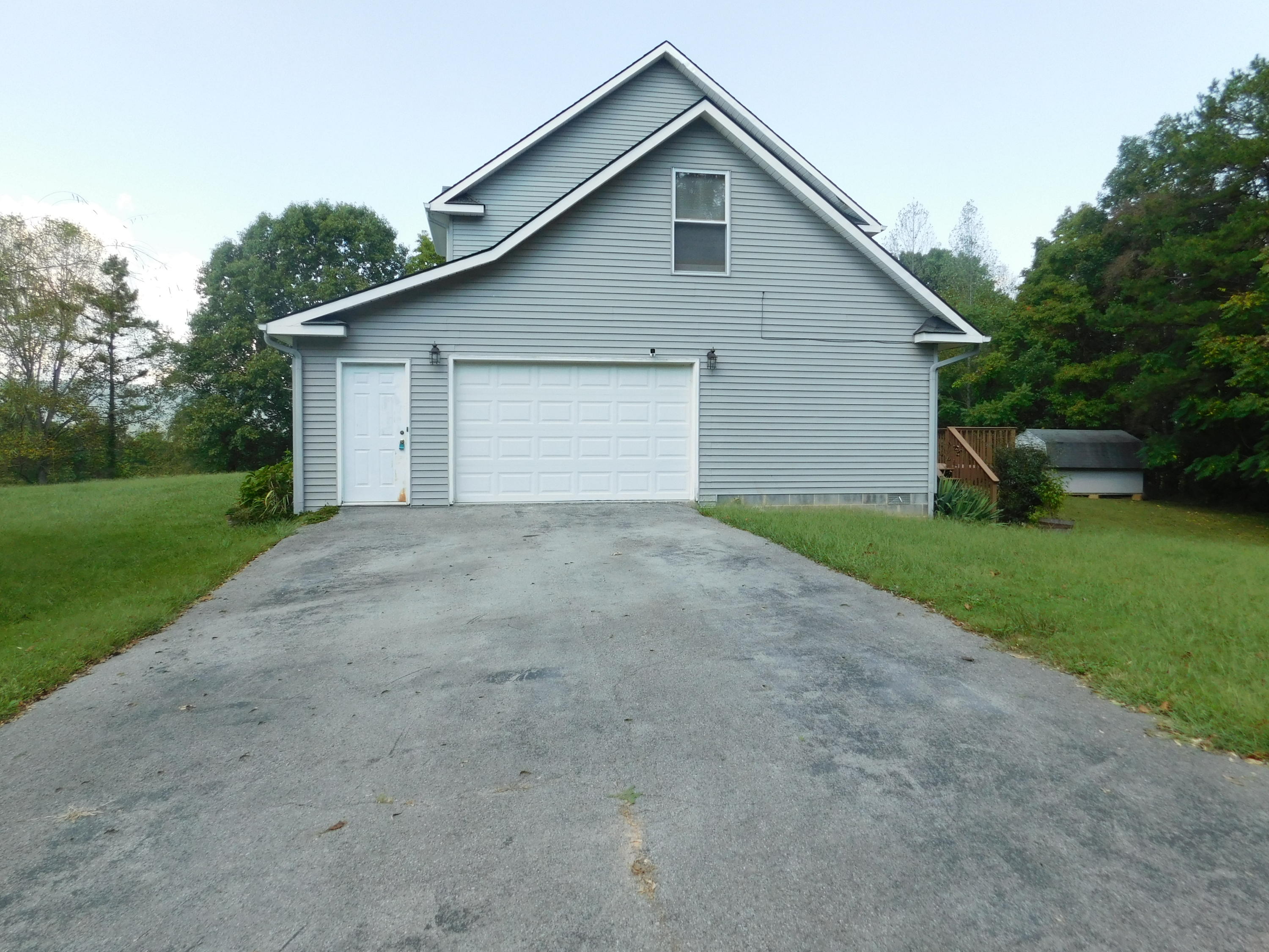 399 Hunley Road Speedwell, TN 37870 - Photo 36 of 39 DSCN4026