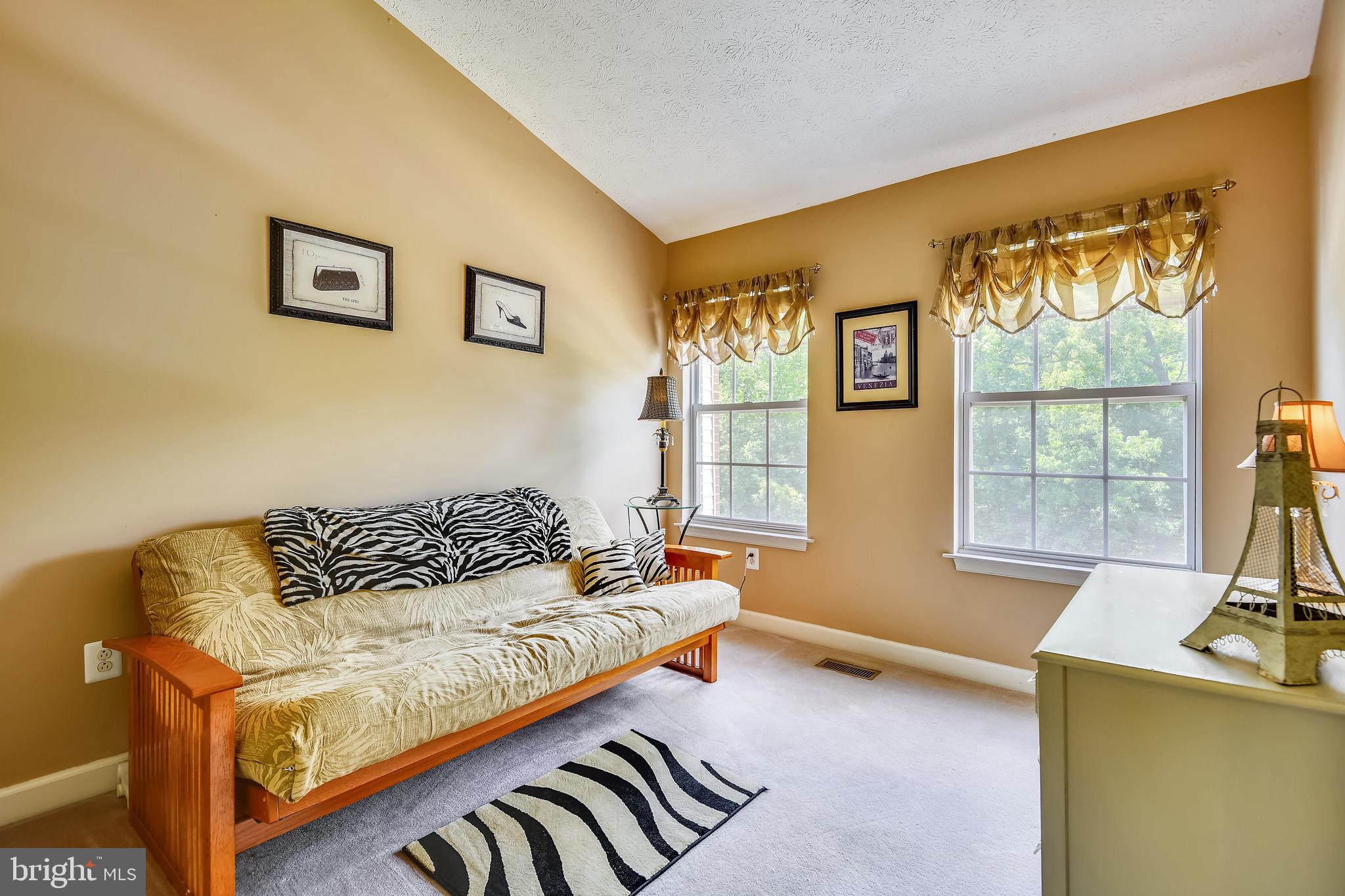 1218 Breckenridge Circle Riva, MD 21140 - Photo 23 of 44 Third Bedroom With Vaulted Ceiling