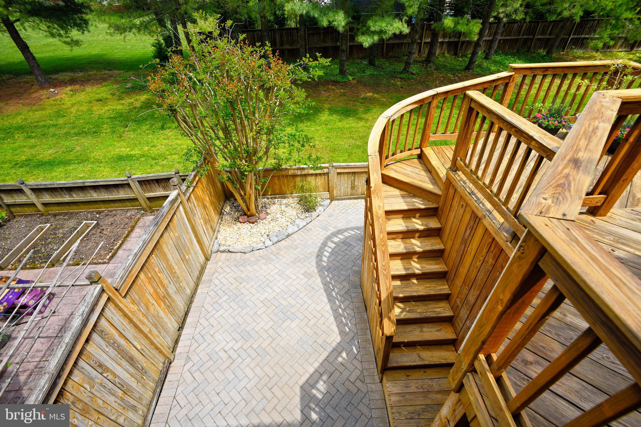 1218 Breckenridge Circle Riva, MD 21140 - Photo 32 of 44 Fenced Rear Yard With Steps To Deck