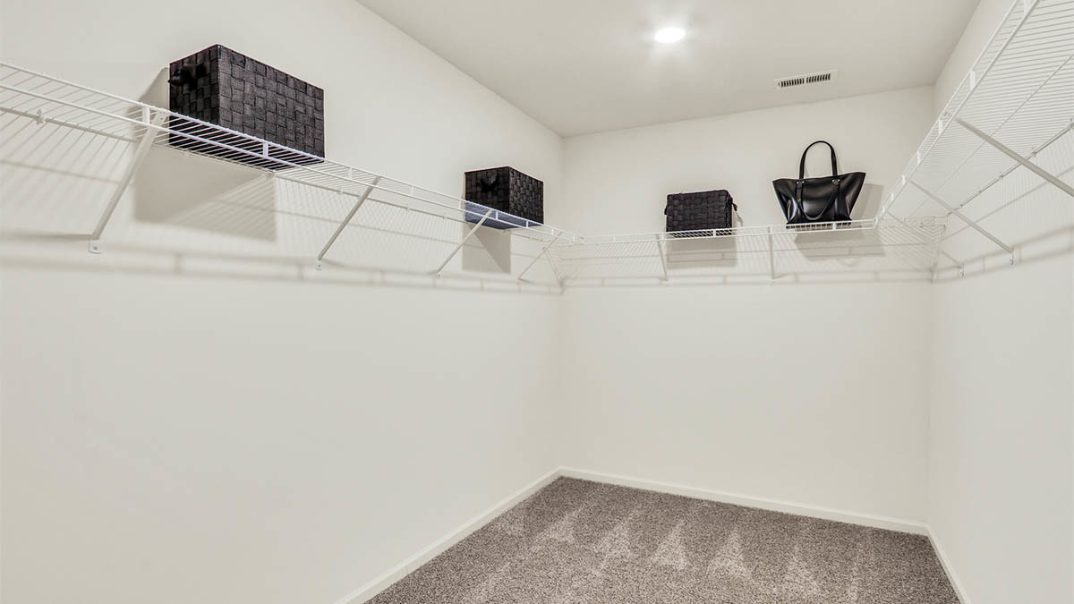 282 Astor Court Elgin, IL 60124 - Photo 33 of 50