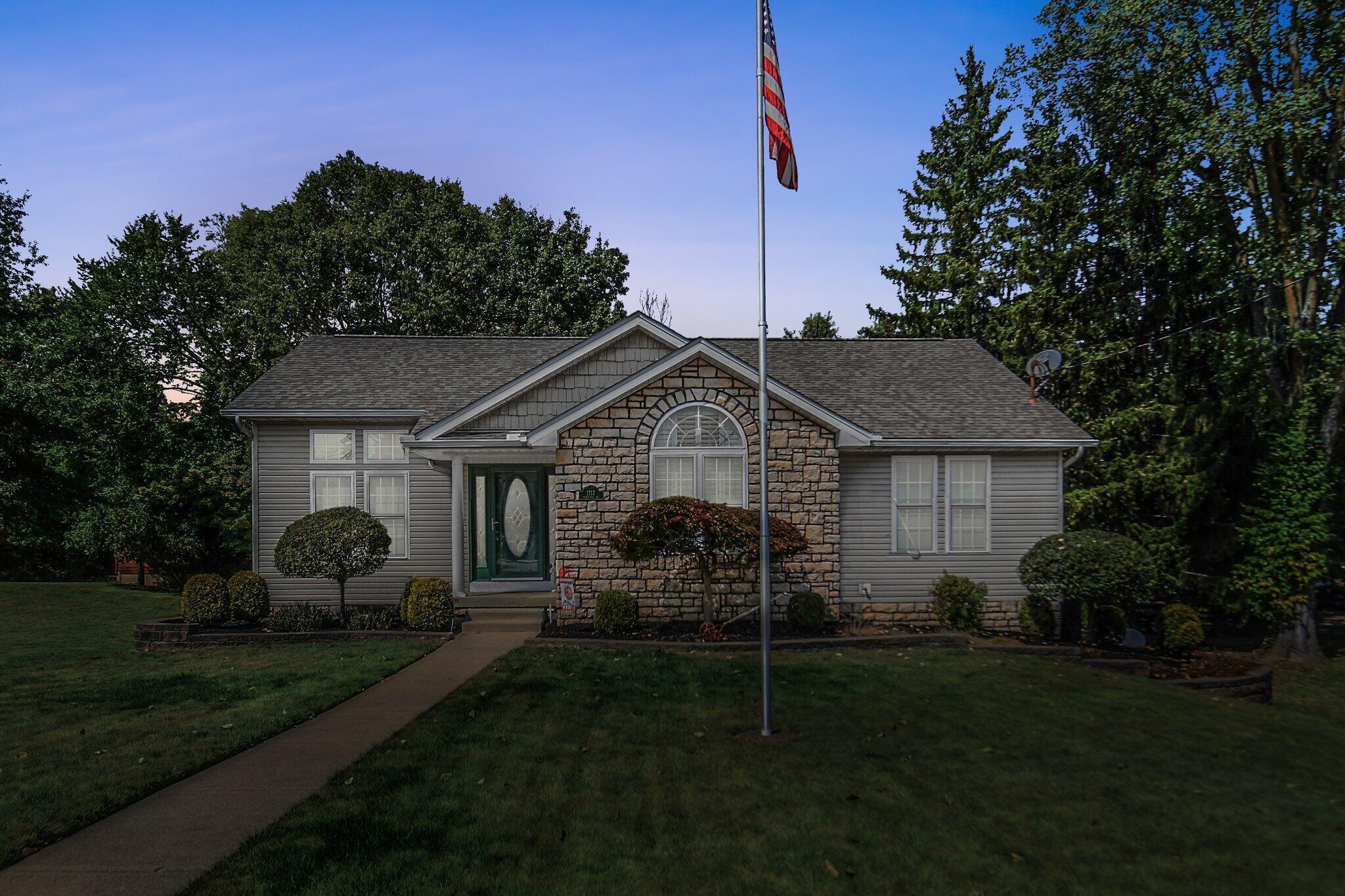 1717 Cedar Hill Road Lancaster, OH 43130 - Photo 2 of 36 Twilight view