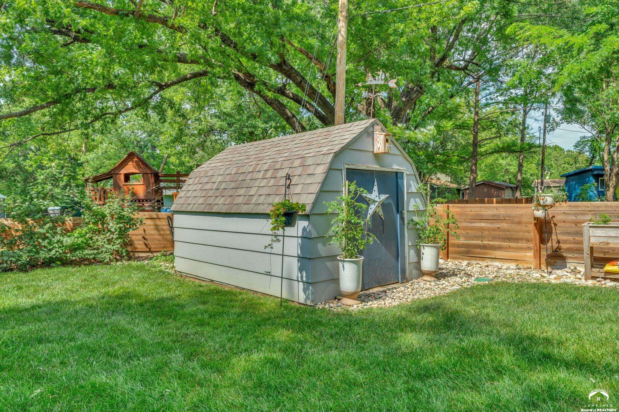 3428 Trail Road Lawrence, KS 66049 - Photo 43 of 48