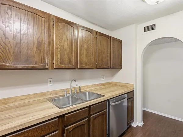 $315,000 | 2204 Ridgedale Drive, Carrollton, TX 75006