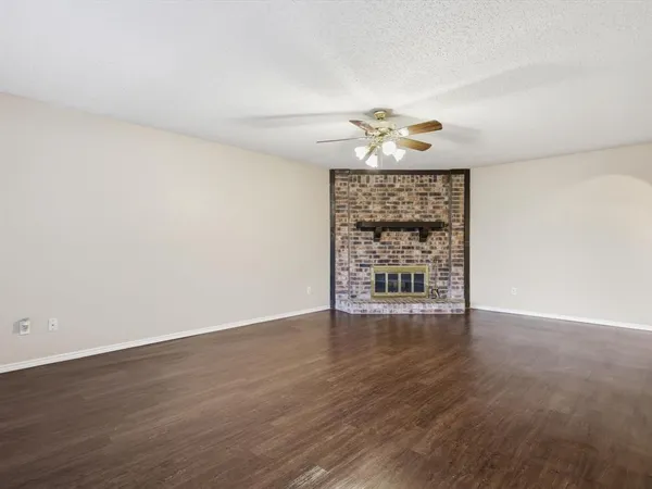 $315,000 | 2204 Ridgedale Drive, Carrollton, TX 75006