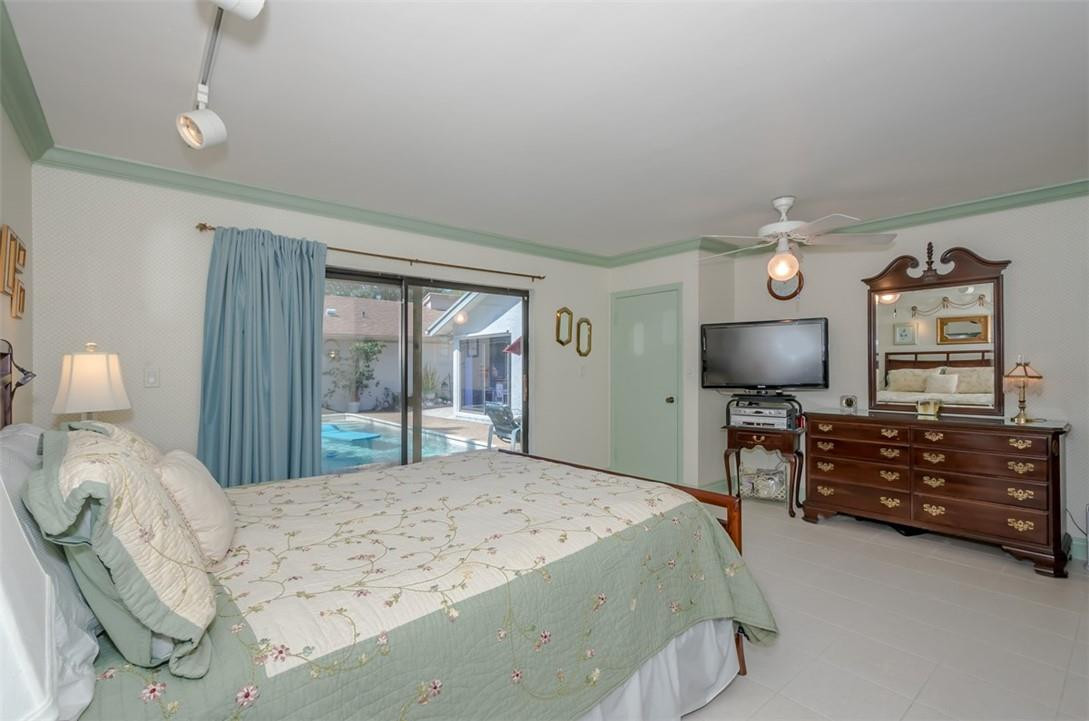 110 Kensington Road Hollywood, FL 33021 - Photo 16 of 26 Photo 16