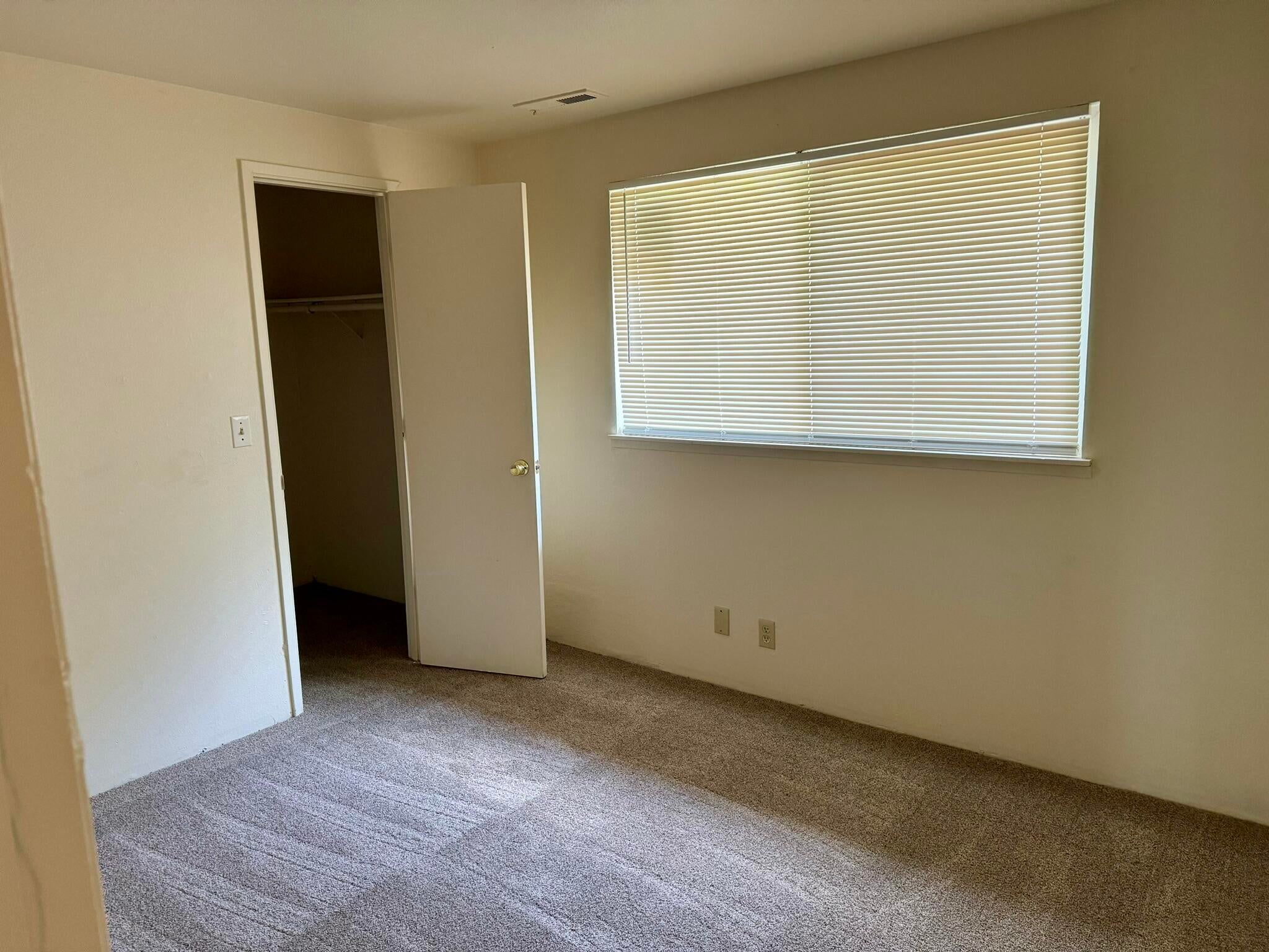 325 West Bolz Road Phoenix, OR 97535 - Photo 8 of 11 IMG_1088