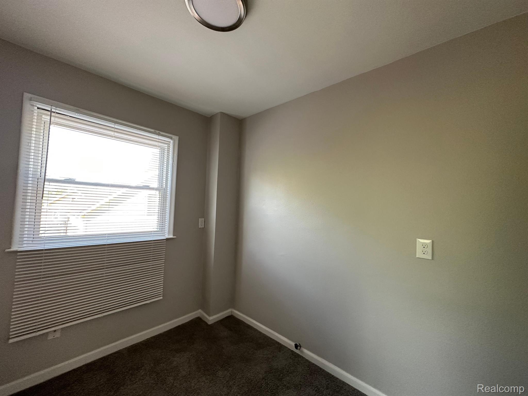 529 Frazier Street River Rouge, MI 48218 - Photo 28 of 41 Gallery Image 28