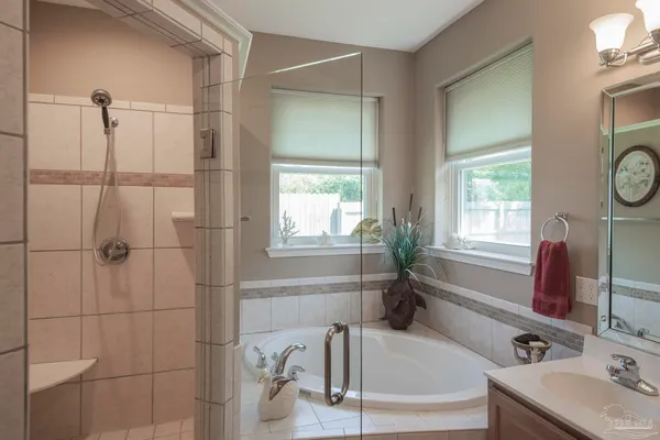 $545,900 | 5922 Hermitage Drive, Pensacola, FL 32504