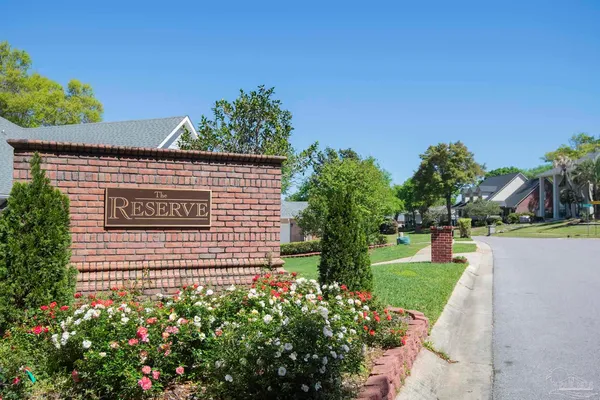$545,900 | 5922 Hermitage Drive, Pensacola, FL 32504