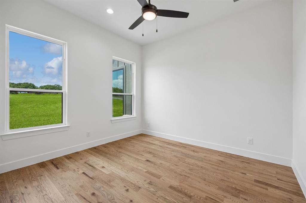 105 Desperado Way Weatherford, TX 76088 - Photo 28 of 40