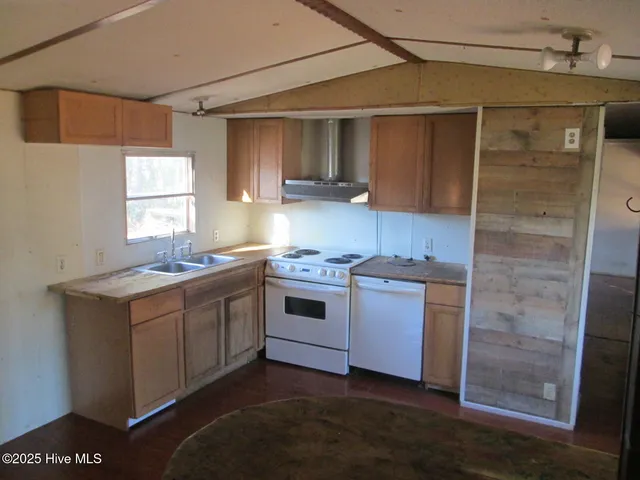 $109,000 | 4159 9th Street Southeast, Southport, NC 28461