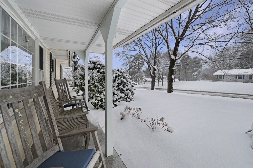 5 Bradford Road Danvers, MA 01923 - Photo 3 of 30