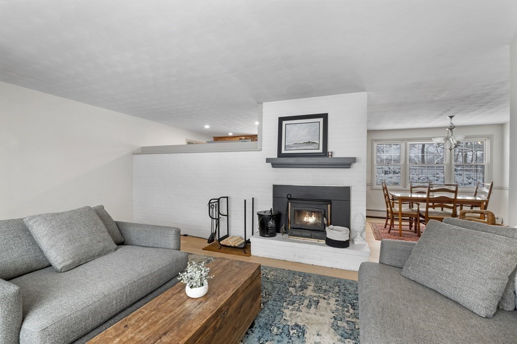 5 Bradford Road Danvers, MA 01923 - Photo 6 of 30