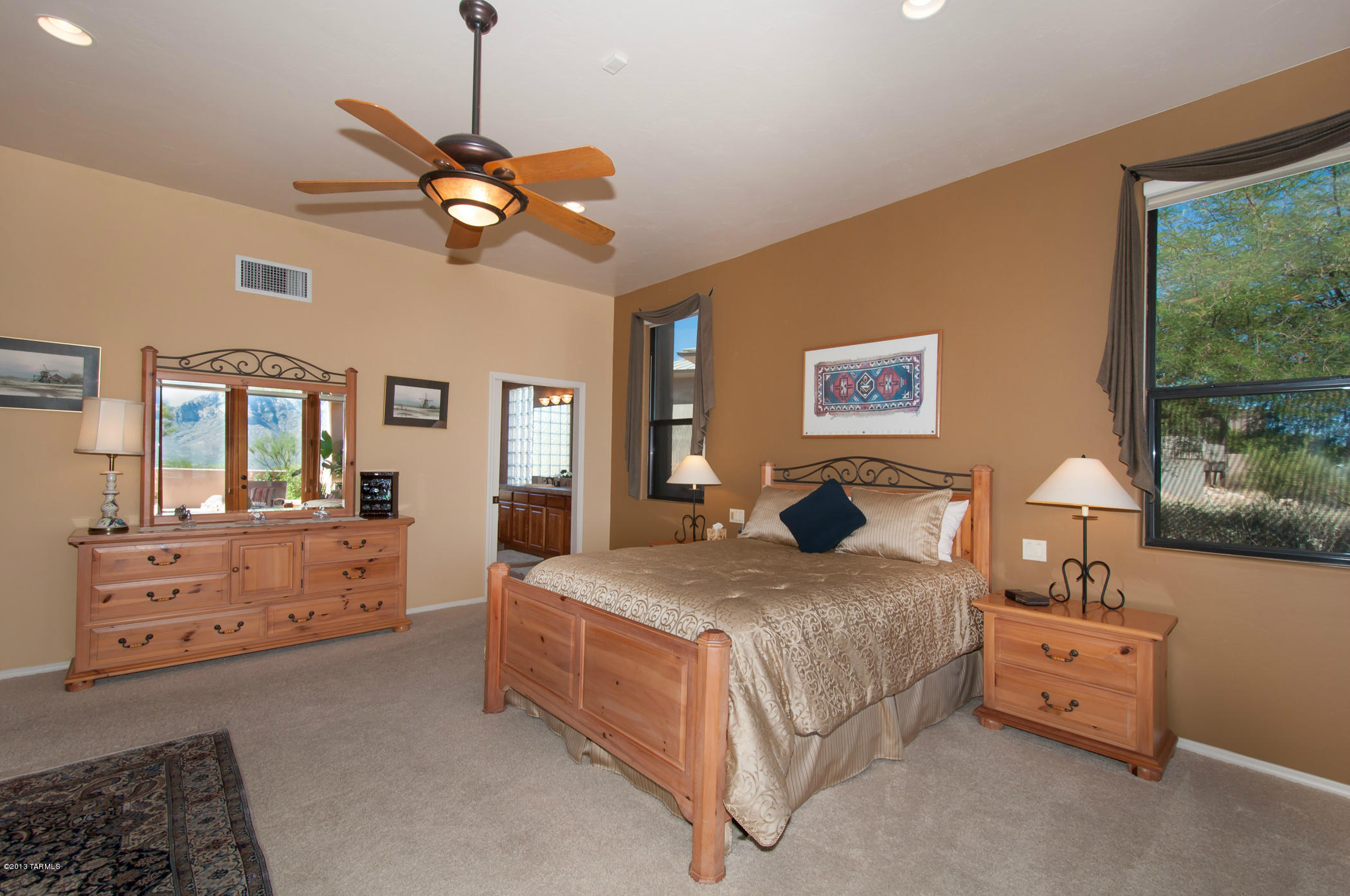12221 Cloud Ridge Drive Oro Valley, AZ 85755 - Photo 19 of 47