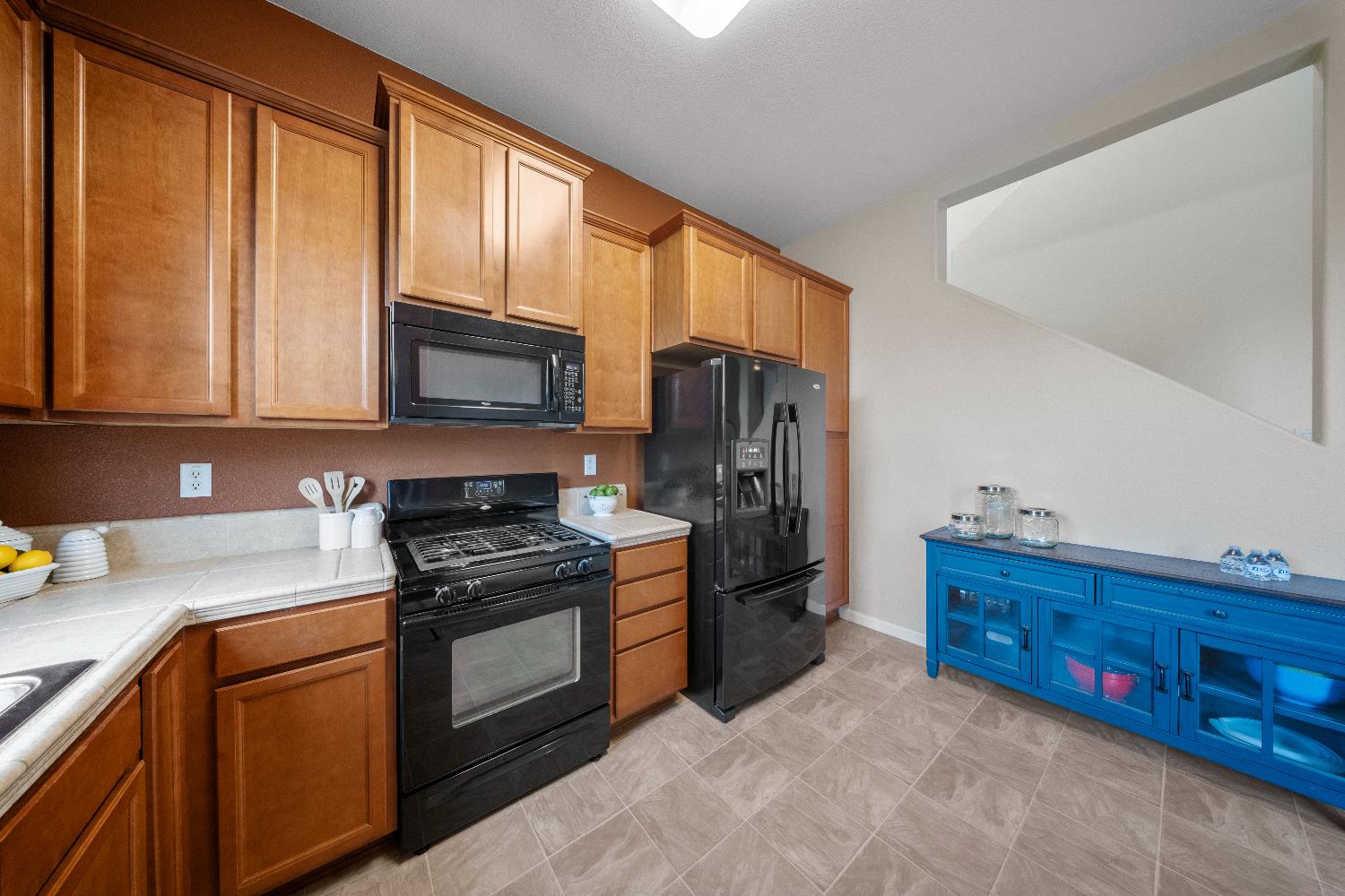 10847 Wraysbury Way Rancho Cordova, CA 95670 - Photo 19 of 28