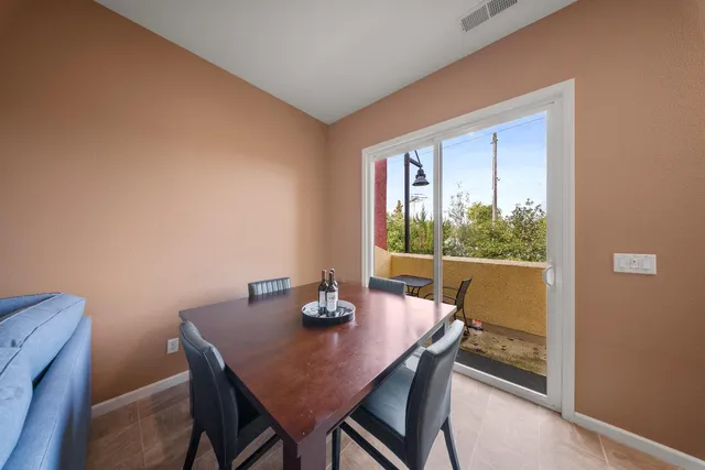 $459,000 | 10847 Wraysbury Way, Rancho Cordova, CA 95670