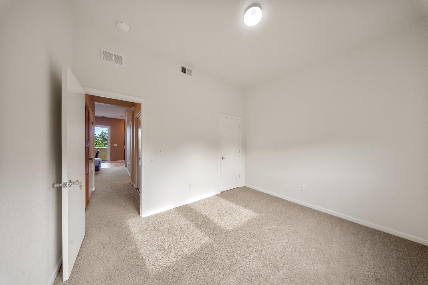 10847 Wraysbury Way Rancho Cordova, CA 95670 - Photo 9 of 28