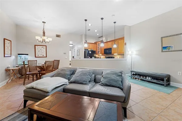 $319,000 | 701 Mirror Lake Drive North, Unit 120, St. Petersburg, FL 33701