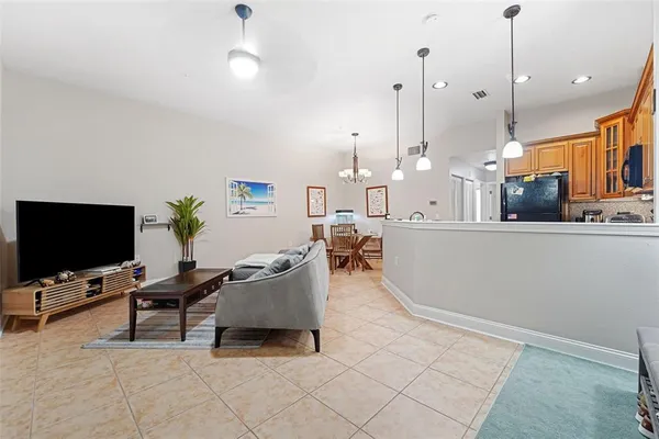 $319,000 | 701 Mirror Lake Drive North, Unit 120, St. Petersburg, FL 33701