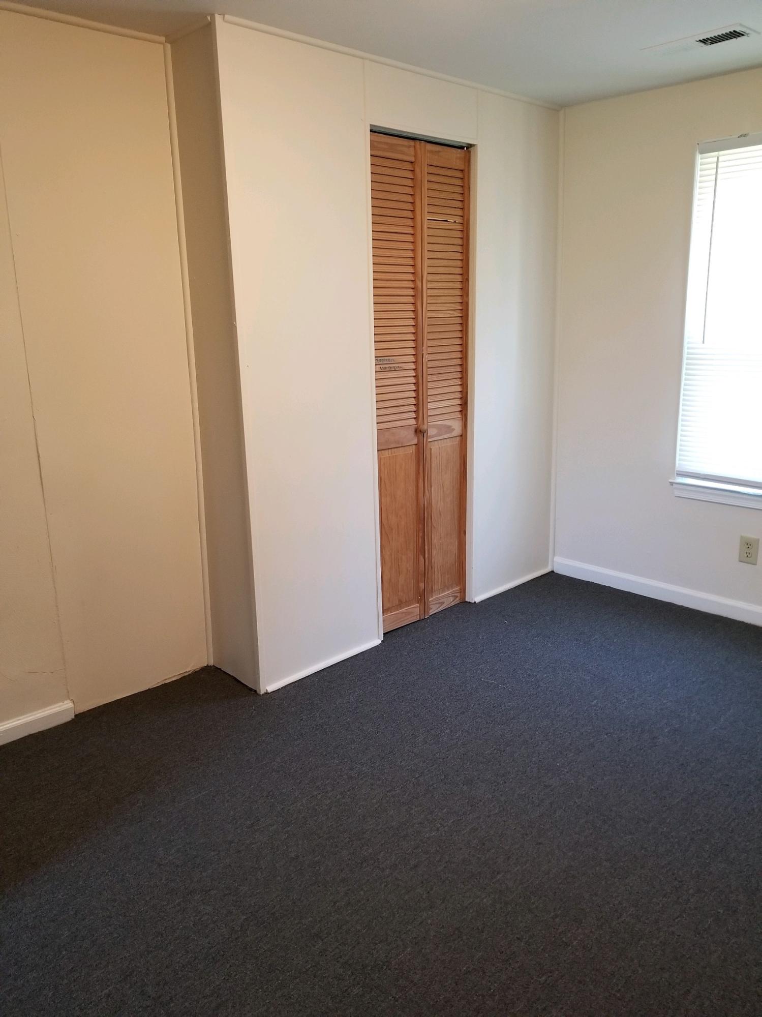 622 Rutherford Avenue Northwest Roanoke, VA 24016 - Photo 29 of 33 bedroom 2