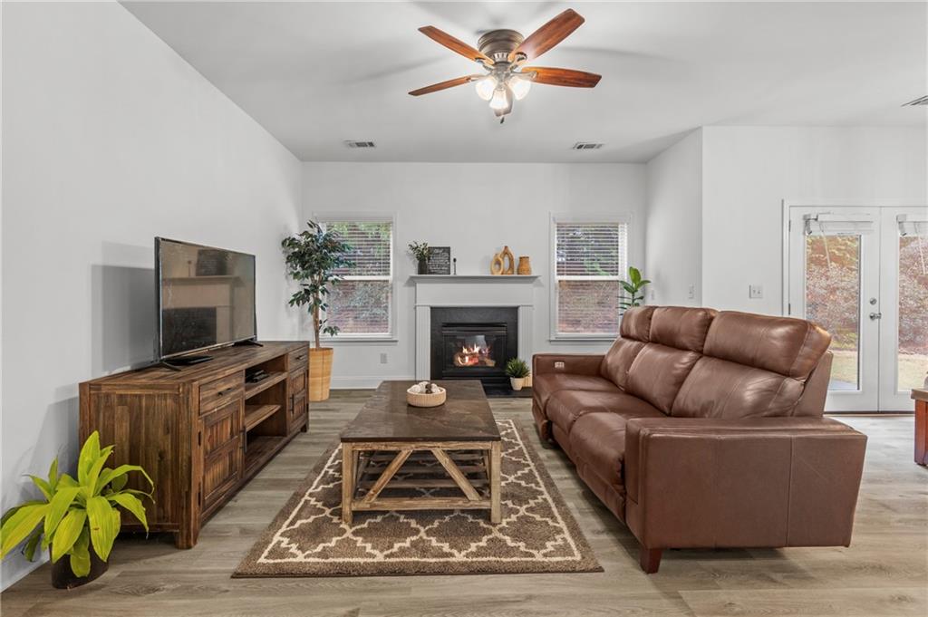 2382 Harpers Way Duluth, GA 30097 - Photo 7 of 36