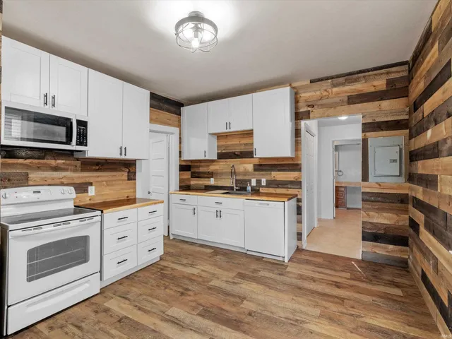 $135,000 | 3215 Forest Avenue, Evansville, IN 47712