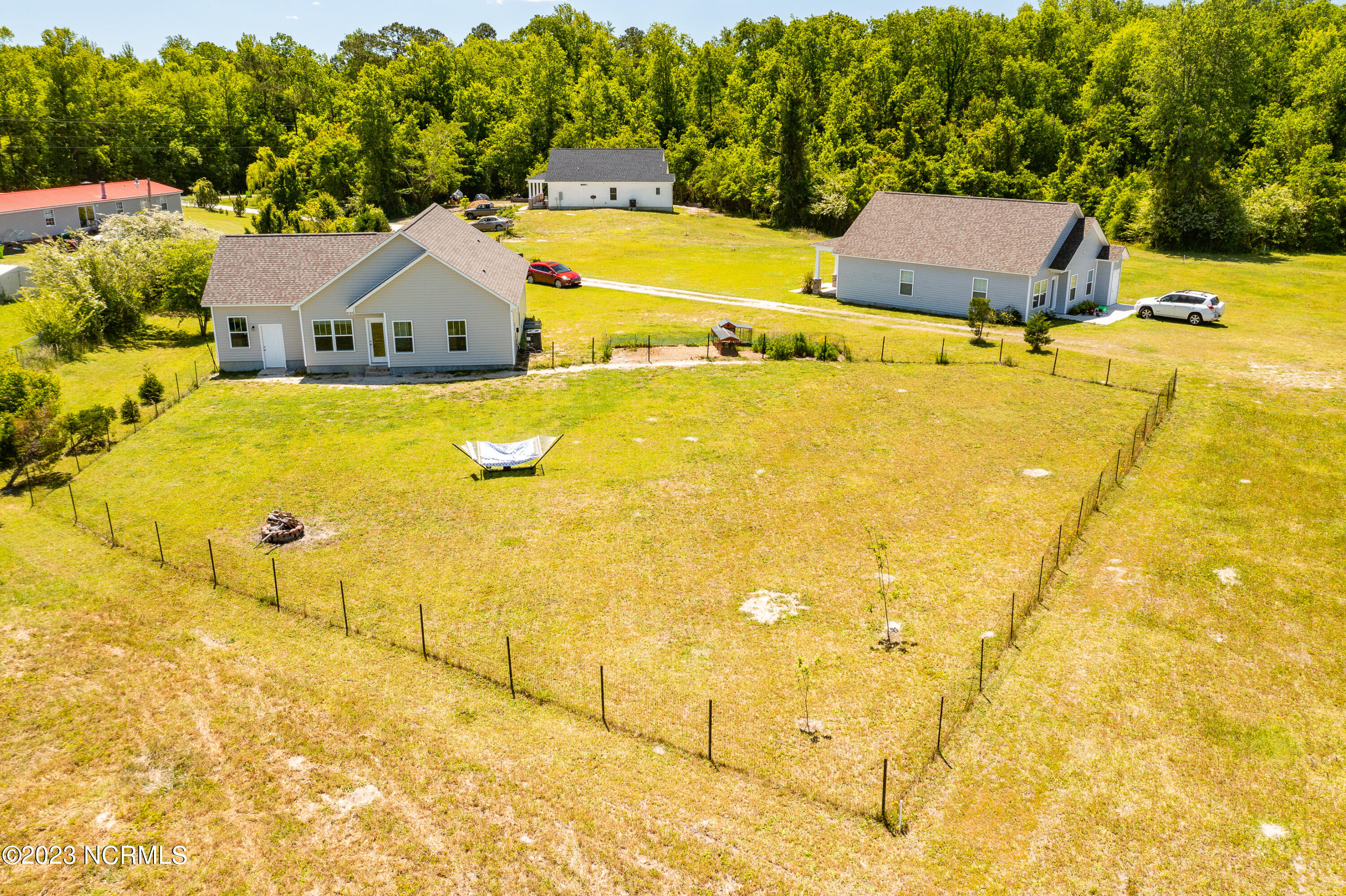 1395 Temples Point Road Havelock, NC 28532 - Photo 28 of 33 Chill Photo Aerials_93