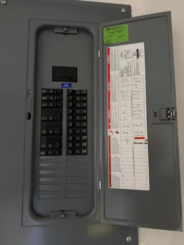 $389,750 | 2219 Clare Drive, North Mankato, MN 56003