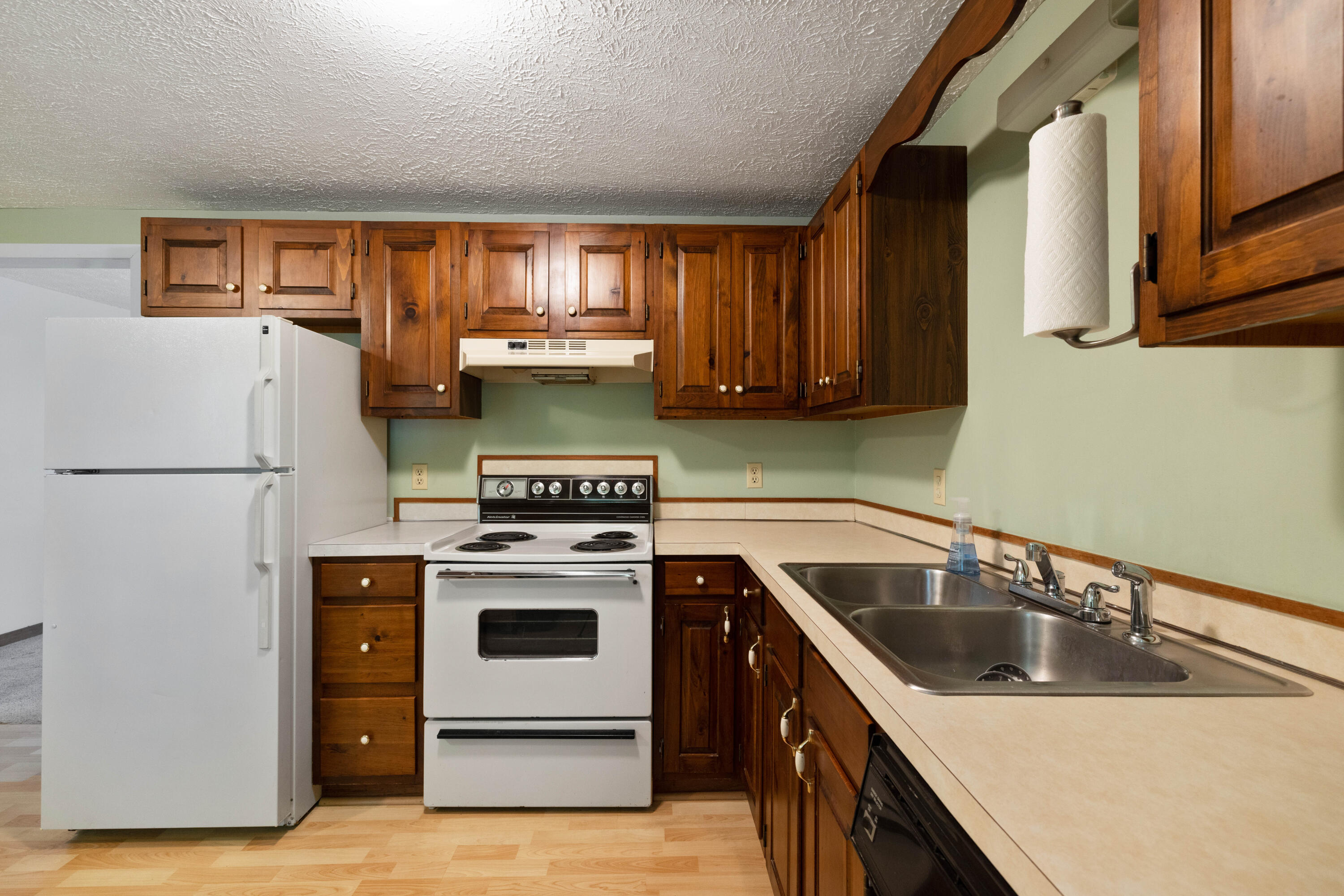 11 Easy Way, Unit 10 Windham, ME 04062 - Photo 6 of 25 6
