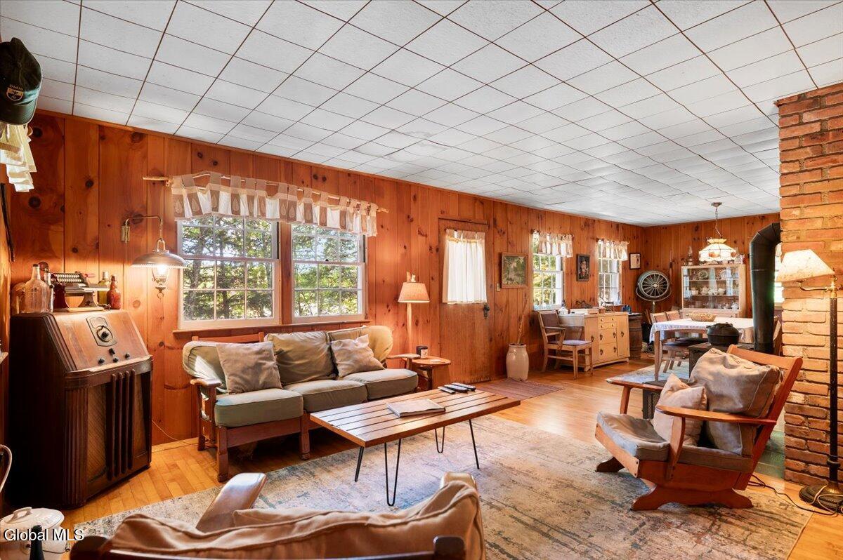 81 Hanneford Road Queensbury, NY 12804 - Photo 13 of 29 30-FJD_2309