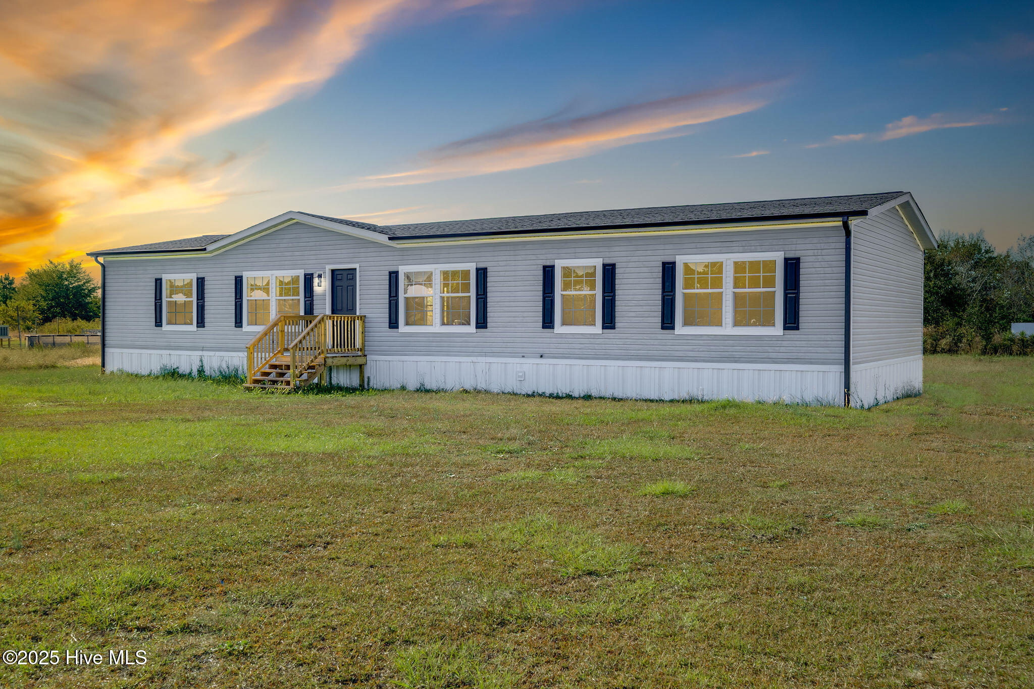 124 Fieldcrest Lane Beulaville, NC 28518 - Photo 1 of 29 124fieldcrest1