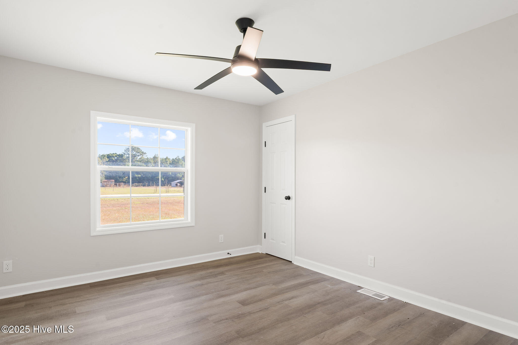 124 Fieldcrest Lane Beulaville, NC 28518 - Photo 26 of 29 124fieldcrest26