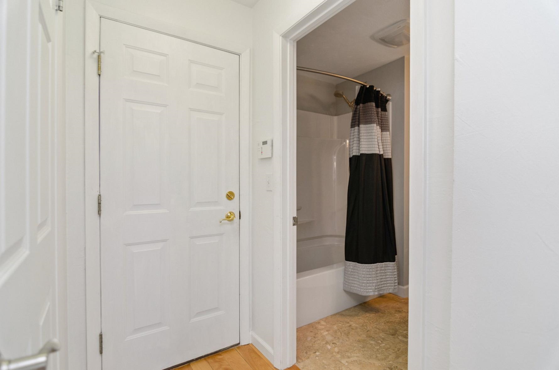 5061 Edgewater Beach Road Green Bay, WI 54311 - Photo 34 of 74 Gallery Image 34