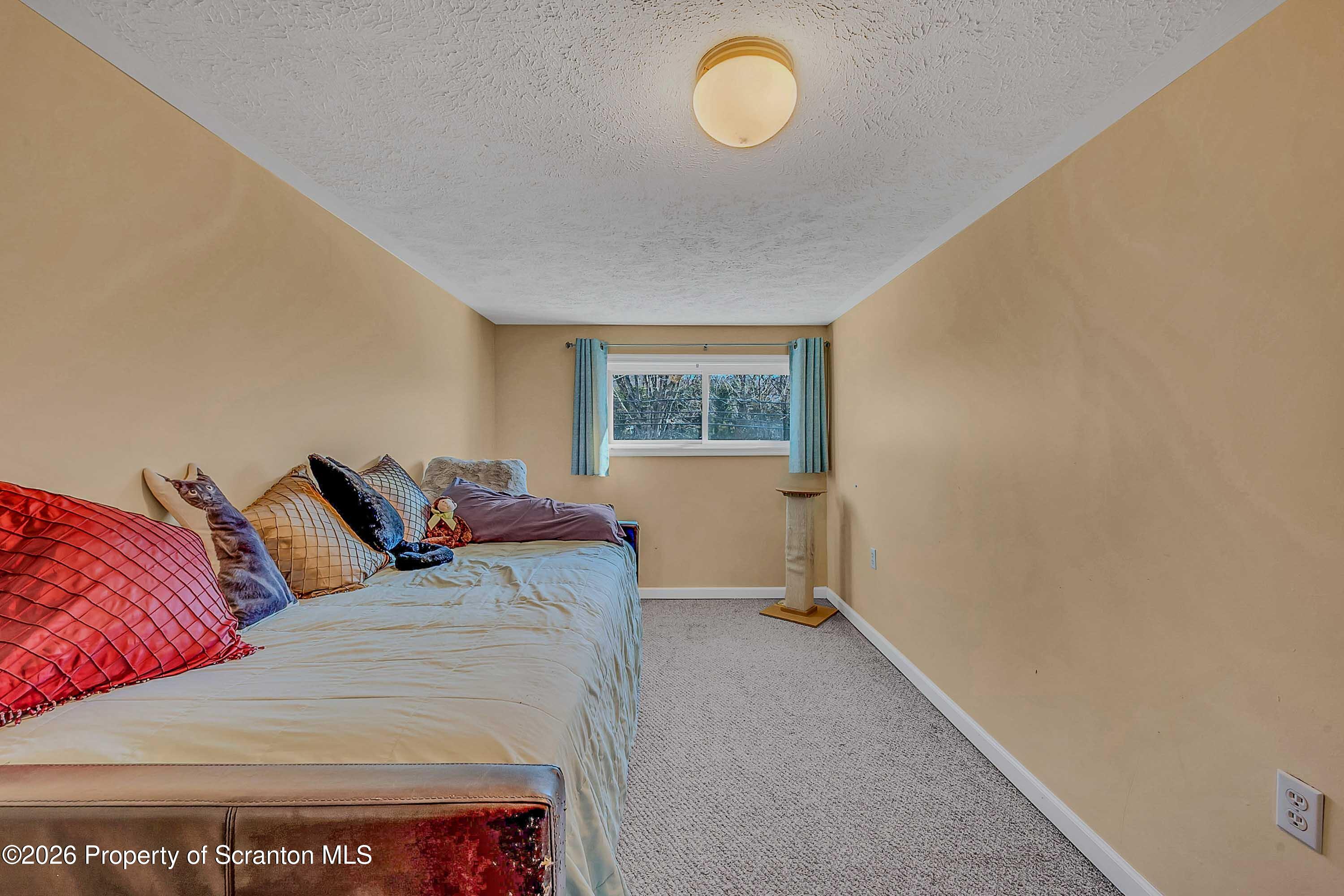 1061 Springbrook Avenue Moosic, PA 18507 - Photo 25 of 30 Springbrook -28