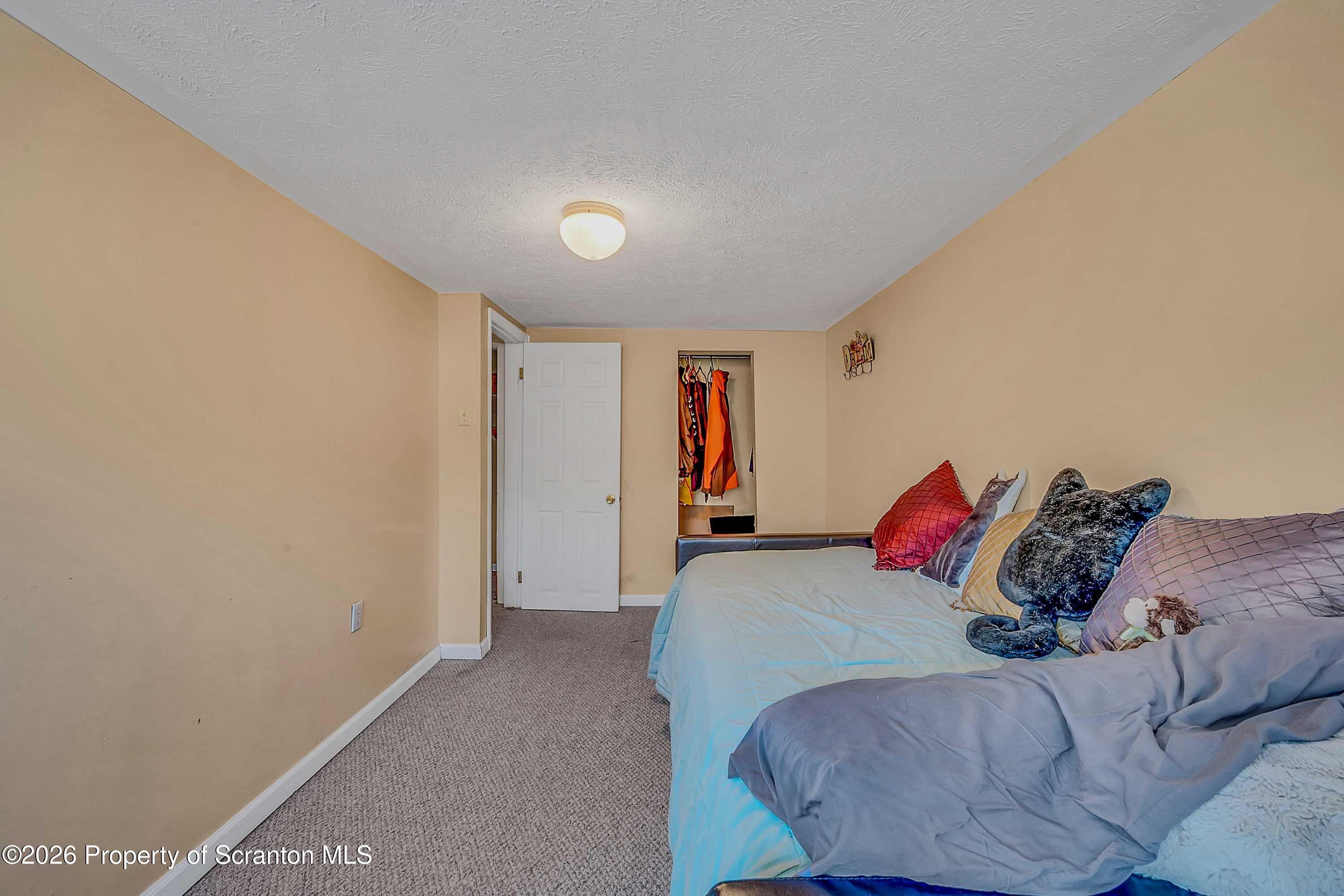 1061 Springbrook Avenue Moosic, PA 18507 - Photo 26 of 30 Springbrook -29