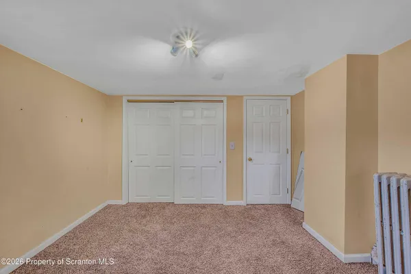 $250,000 | 1061 Springbrook Avenue, Moosic, PA 18507