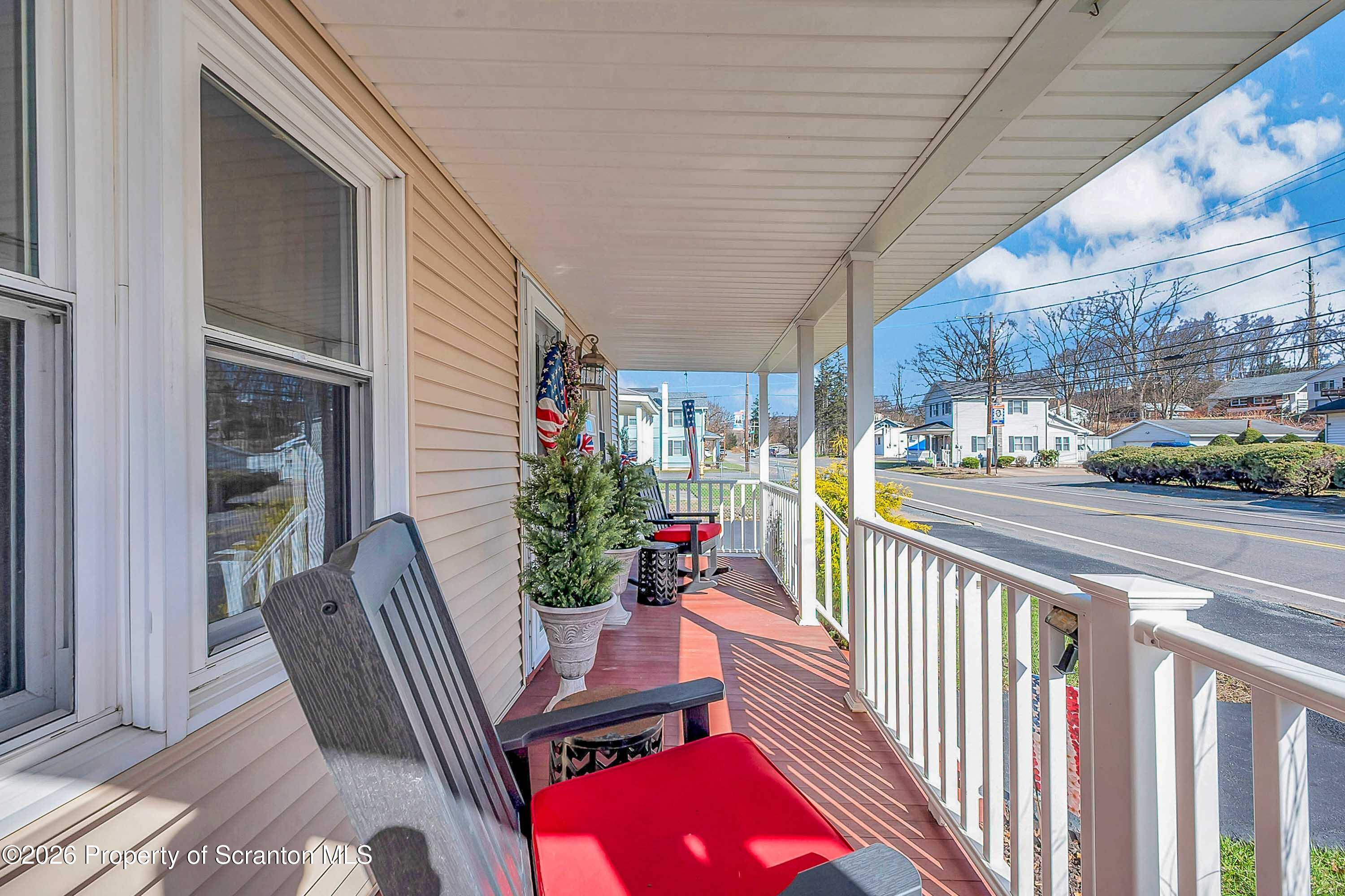 1061 Springbrook Avenue Moosic, PA 18507 - Photo 9 of 30 Springbrook -10