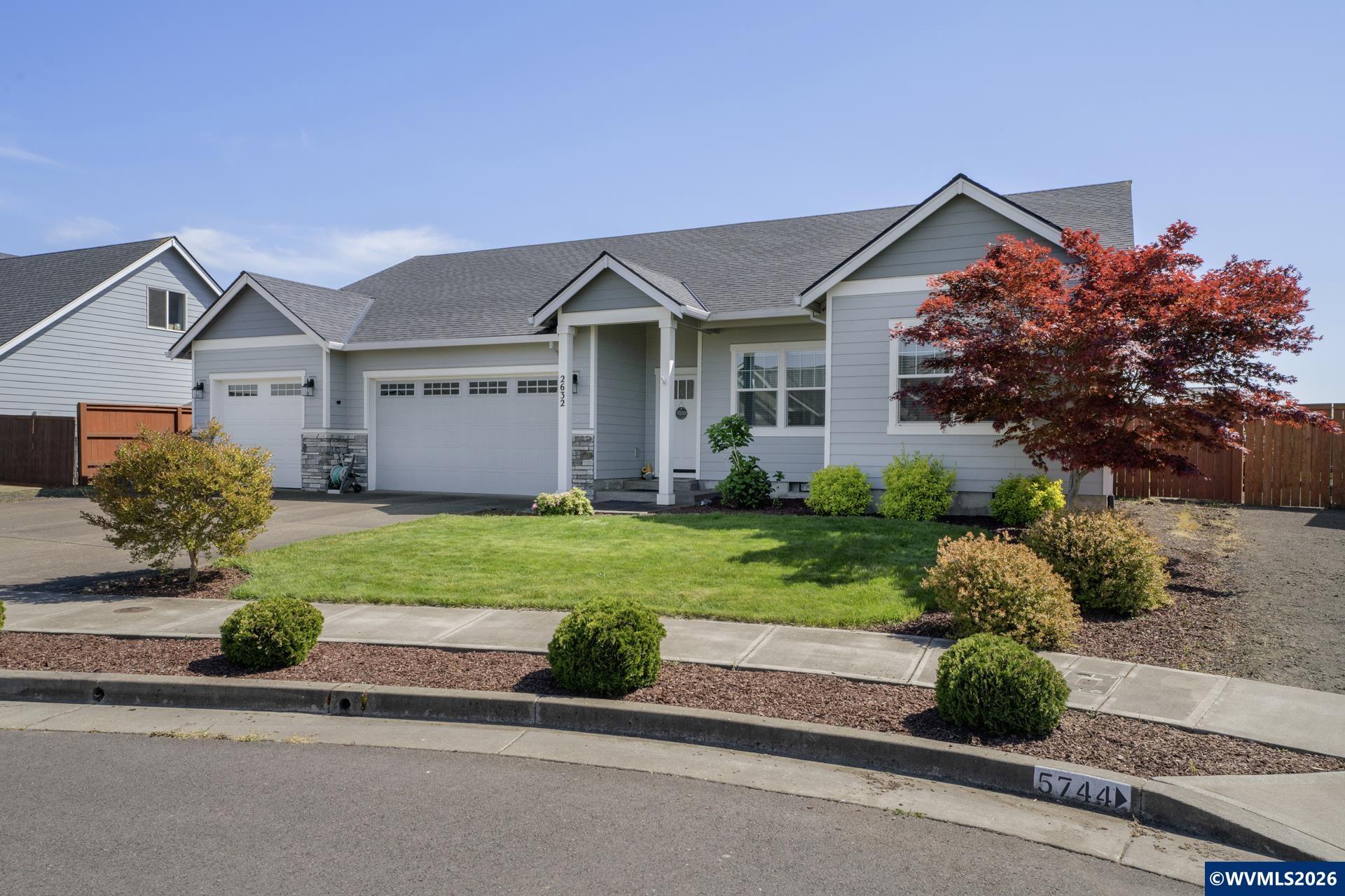 2632 Northeast Tuscan Loop Albany, OR 97321 - Photo 4 of 50