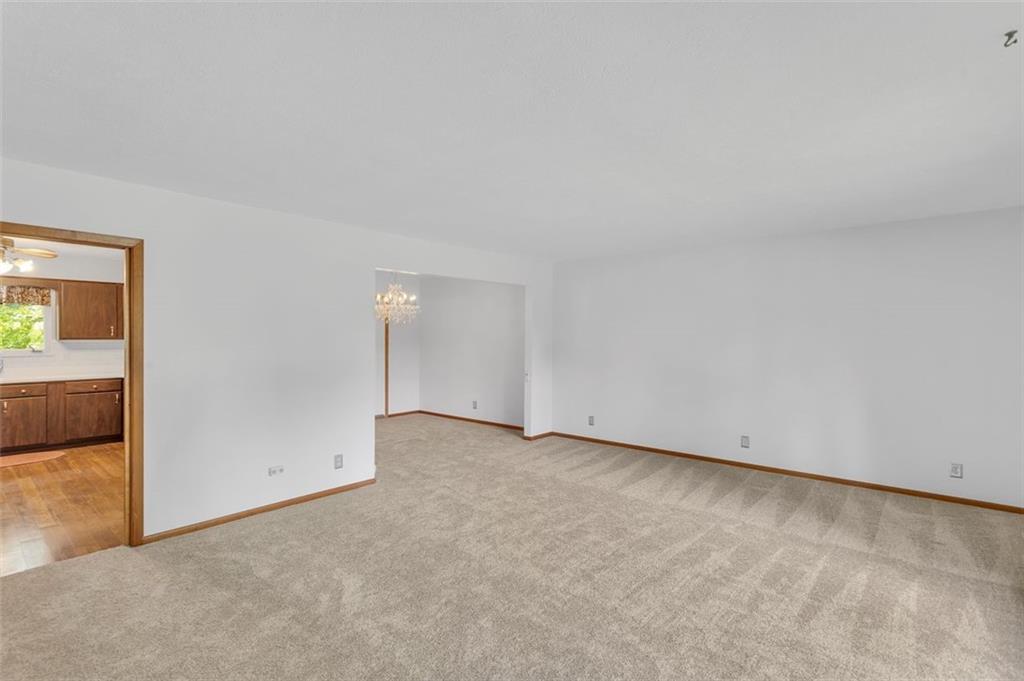 113 Heritage Hills Road Uniontown, PA 15401 - Photo 7 of 41