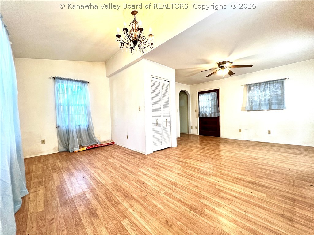 902 Rutledge Road Charleston, WV 25311 - Photo 2 of 42 Gallery Image 2