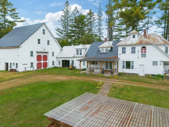 $315,000 | 2046 East Ridge Road, Athens, ME 04912