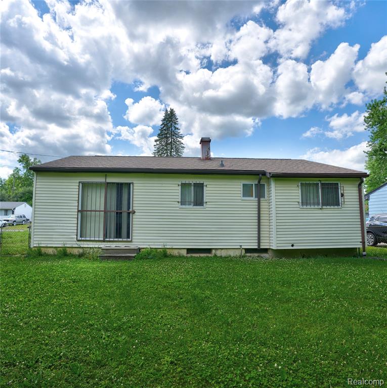 5428 Farmhill Road Flint, MI 48505 - Photo 4 of 22