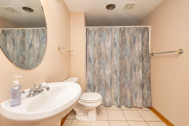 $469,900 | 910 West Deercreek Parkway, Belle Plaine, MN 56011